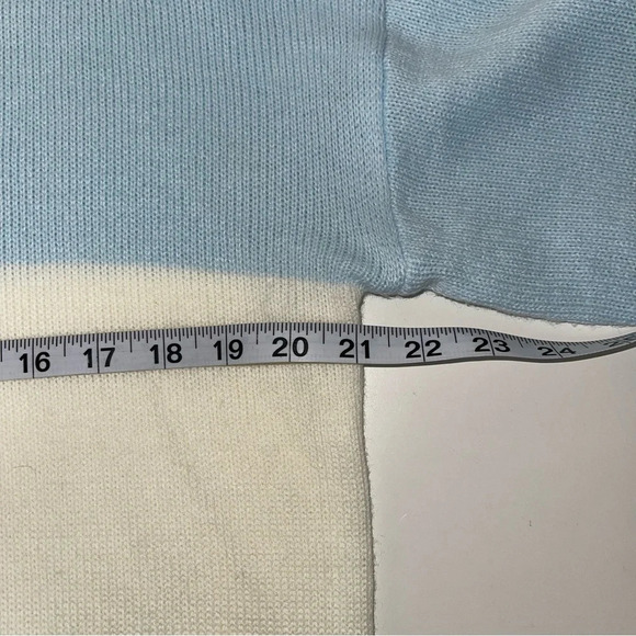 SHEIN Colorblock Sweater Baby Blue White Gray Drop Shoulder Medium Women’s - Picture 6 of 10